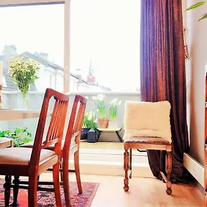 Apartamento 2br With Balconies And Art In Historical Area, Bergen